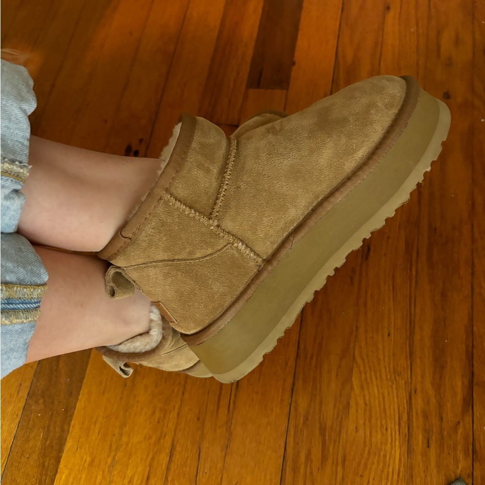 Ugg Classic Ultra Mini Boots Platform